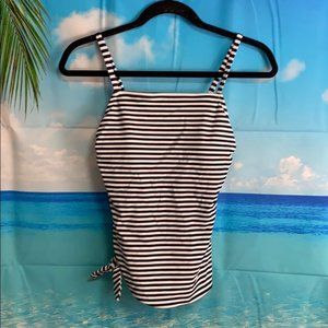 Kona Sol Swim Top Size Small #BB016